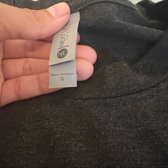 Schwalbe Tire T-shirt - Picture 3 of 5